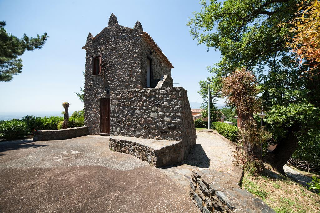 Agriturismo La Molara Sessa Aurunca Bagian luar foto